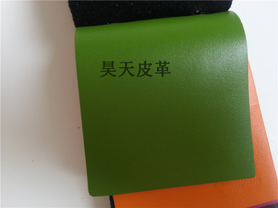 优质二层变色油蜡皮、疯马皮与贴膜皮 无极县昊天皮革的专业生产与销售
